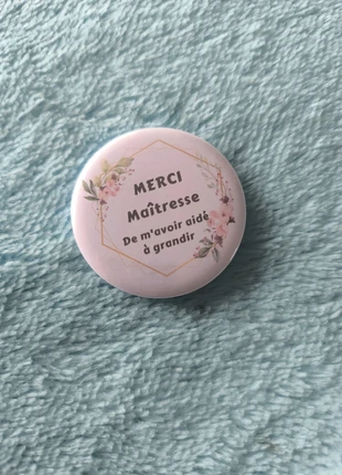 Badges Merci Maîtresse, brand: Fait Main, condition: Very good, €3.00, €3.85 includes Buyer Protection