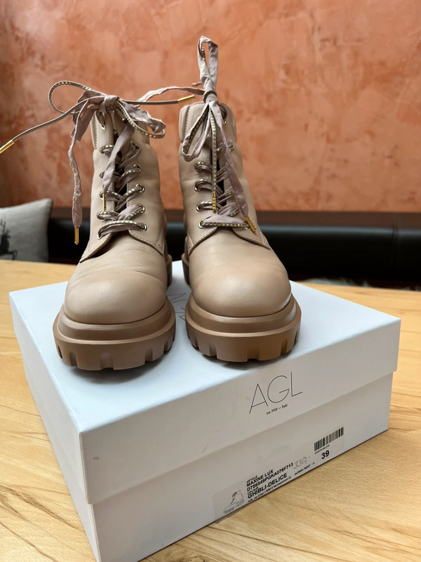 Boots AGL Gr e 39 Maxine Lux Vinted