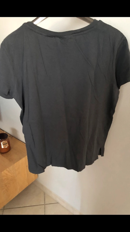 T-shirt H&m taille S 3