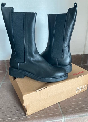 Bottines neuves Bata Taille 40, brand: Bata, condition: New with tags, size: 40, €35.00, €37.45 includes Buyer Protection