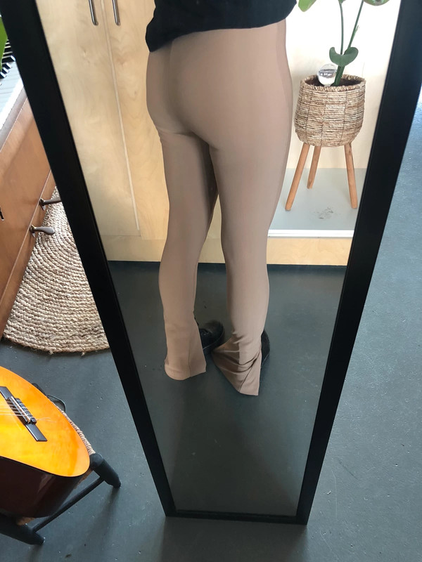 Beige legging split Zara
