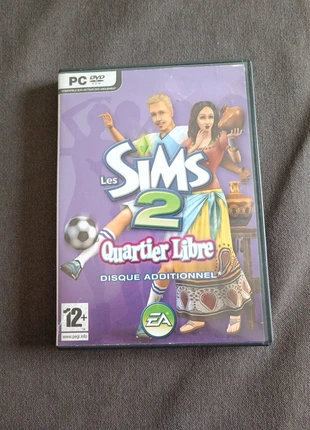 Jeu PC Les Sims 2 Quartier libre, condition: Very good, €6.00, €7.00 includes Buyer Protection