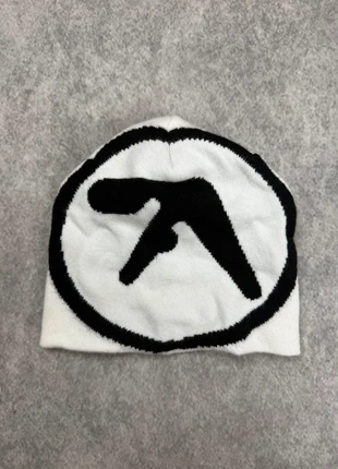 Aphey Twin Beanie Unisex White Black Knitted, marke: Vintage Dressing, zustand: Neu, größe: Einheitsgröße, 46,00 €, 48,50 € inklusive Vinted-Käuferschutz