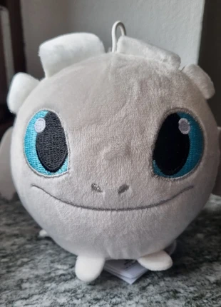 Peluche Dragons Lightfury Furia chiara, brand: Dreamworks, condizioni: Nuovo senza cartellino, taglia: Prematuri, fino a 44 cm, €15.00, €16.45 include la Protezione acquisti