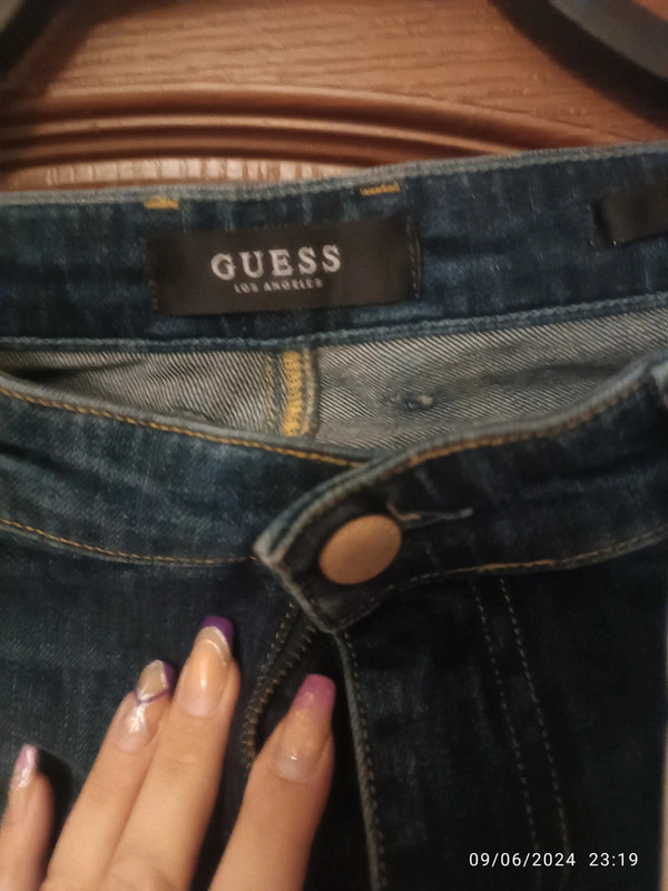 Pantalón guess 4