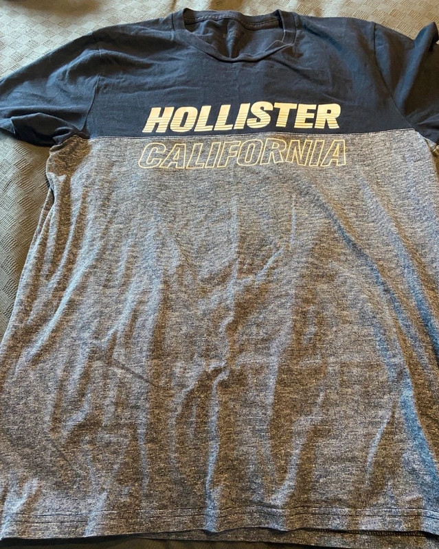 Herren T-Shirt dunkelblau Größe M von Hollister