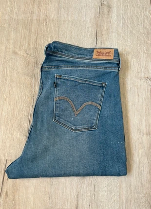 Jean Lévi’s 512 Straight Leg W33 L32, marke: Levi's, zustand: Sehr gut, größe: XL / 42 / 14, 17,00 €, 18,55 € beinhaltet Vinted-Käuferschutz Pro