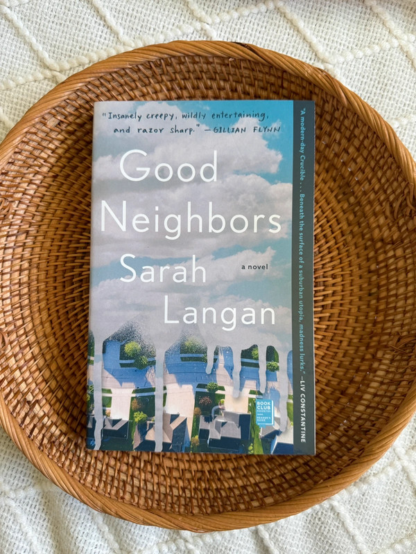 Good Neighbors by Sarah Langan 1