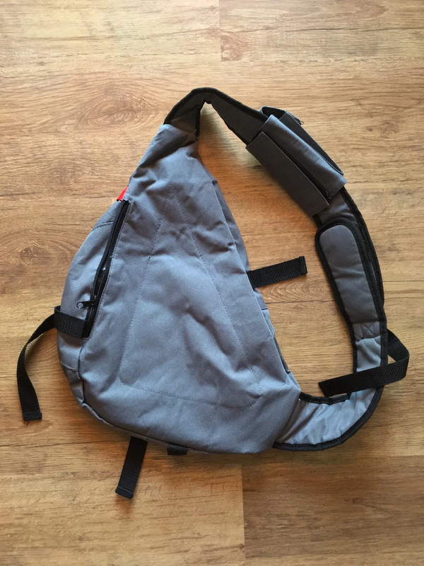 nike 00's vintage gorpcore sling bag