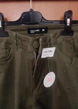 Pantalone skinny verde militare – Calliope (XS), brand: Calliope, condizioni: Nuovo con cartellino, taglia: XS / IT 38 / EU 34, €6.00, €7.00 include la Protezione acquisti