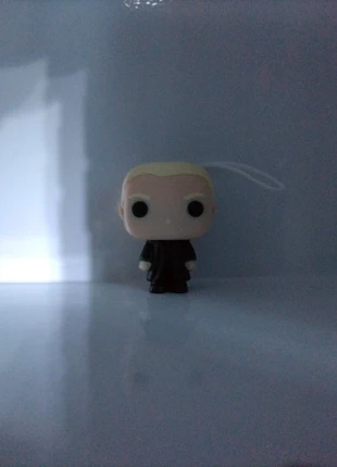 Draco Malfoy funko, merk: Kinder, staat: Heel goed, maat: 4 jaar / 104 cm, € 2,00, € 2,80 inclusief Kopersbescherming