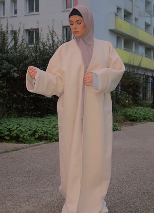 Abrigo Manteau Jas Beige / nude / écru style kimono, marca: H&M, estado: Nuevo sin etiquetas, tamaño: Talla única, 15,00 €, 16,45 € Protección al comprador incluida