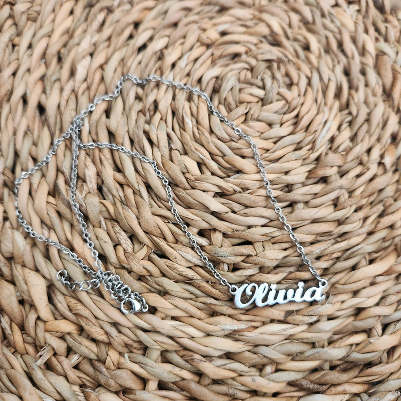 Olivia Name Necklace 2