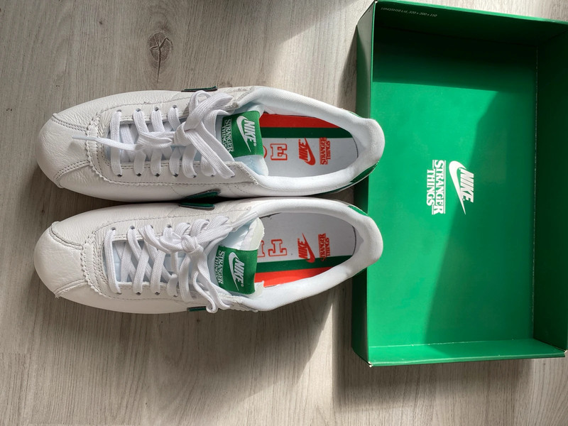 Baskets Nike classic cortez stranger things Neuves 42