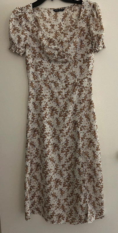 SHEIN xs woven floral square neck 1