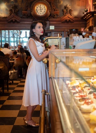 Jazz n fashion moonlight silky satin dress - robe jazz n fashion satinée blanc, marque: Jazz n fashion, état: Neuf sans étiquette, taille: XS / 34 / 6, 52,00 €, 55,30 € Protection acheteurs incluse