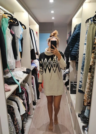 Bonito vestido de cuello alto. Talla M/L, marca: Boutique Italiana, estado: Muy bueno, tamaño: L / 40 / 12, 8,00 €, 9,10 € Protección al comprador incluida