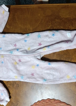 Pijamas de friza bebe, marque: Bebe, état: Très bon état, taille: 12-18 mois / 80 cm, 10,00 €, 11,20 € Protection acheteurs incluse