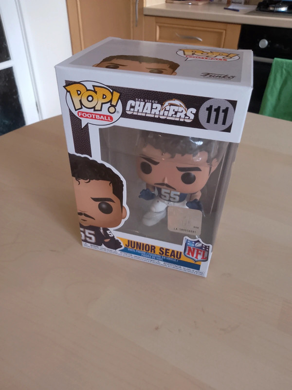 Funko pop junior seau chargers 111 rare vaulted - Vinted