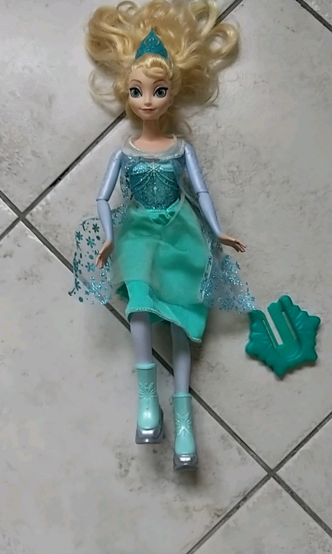 Barbie reine des neiges