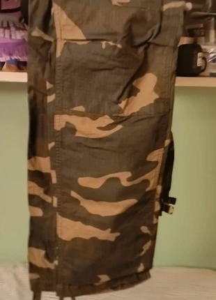Pantaloni uomo Carhartt taglia 32, brand: Carhartt, condizioni: Nuovo senza cartellino, taglia: L, €40.00, €42.70 include la Protezione acquisti
