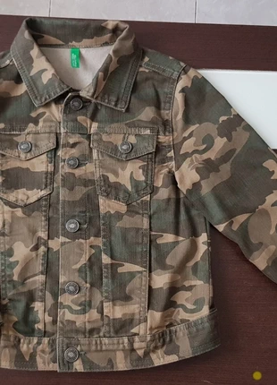 Chaqueta vaquero camuflaje niñas Benetton Talla 110cm, marque: Benetton, état: Très bon état, taille: 5 ans / 110 cm, 6,40 €, 7,42 € Protection acheteurs incluse