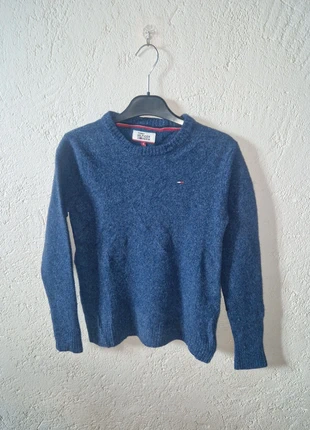 Pull Tommy Hilfiger Femme, merk: Tommy Hilfiger, staat: Heel goed, maat: S / 36 / 8, € 14,00, € 15,40 inclusief Kopersbescherming