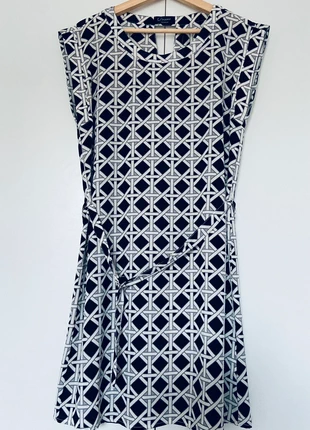 Zwart-wit grafische jurk Yessica • maat 36/38• als nieuw, marca: Jessica, estado: Novo sem etiquetas, tamanho: S / 36 / 8, €8.00, €9.10 inclui Proteção do Comprador