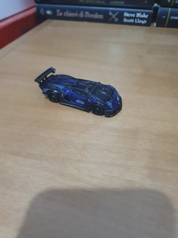 Lamborghini essenza hot wheels real riders | Vinted