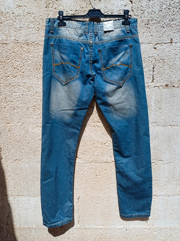 distressed stone washed jeans 2