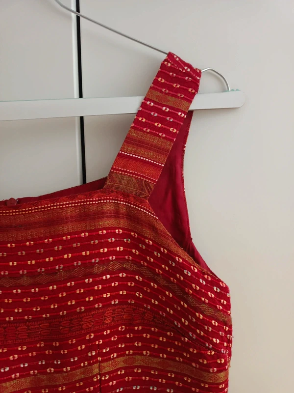 Robe rouge 123 taille 38 - photo numéro 3