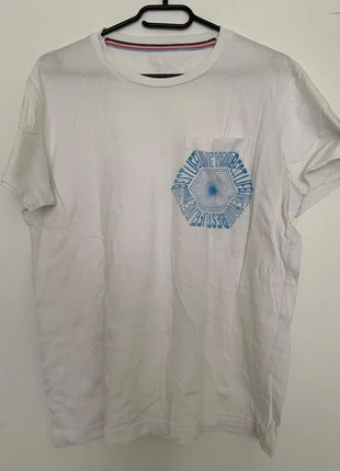 T-shirt blanc avec une poche, marke: BLANC, zustand: Neu, größe: Einheitsgröße, 2,00 €, 2,80 € inklusive Vinted-Käuferschutz