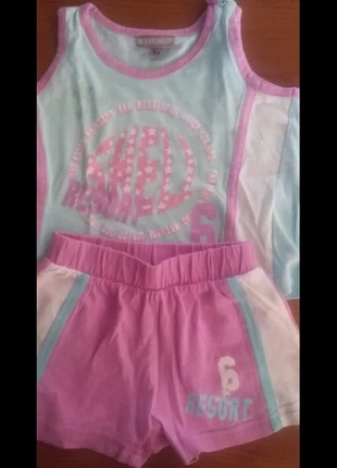 Pantaloncino e maglietta, marque: In Extenso, état: Très bon état, taille: 6-9 mois / 68 cm, 1,50 €, 2,28 € Protection acheteurs incluse