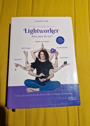 Le guide lightworker, estado: Muito bom, €15.00, €16.45 inclui Proteção do Comprador