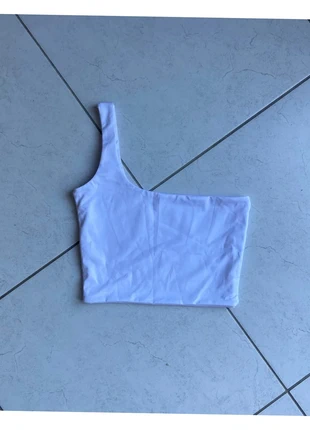 Crop top blanc, marke: Shein, zustand: Sehr gut, größe: S / 36 / 8, 1,00 €, 1,75 € inklusive Vinted-Käuferschutz