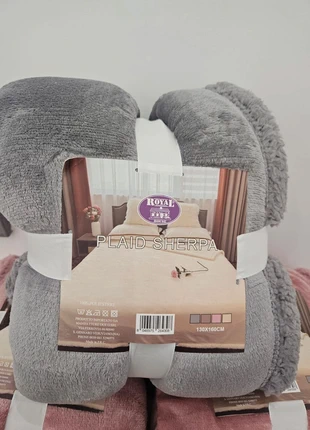 Plaid 130x160, marque: Royal, état: Neuf avec étiquette, taille: 130 x 170 cm, 12,50 €, 13,83 € Protection acheteurs incluse