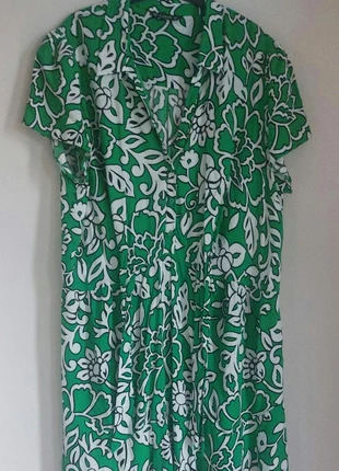 Beautiful Green and White Dunnes dress size 20/48, brand: Dunnes Stores, condition: Very good, size: 4XL / 48 / 20, €7.99, €9.09 includes Buyer Protection