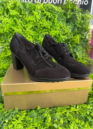 Scarpe con tacco donna- Casual Comfort, merk: Casual Comfort, staat: Nieuw zonder prijskaartje, maat: 38, € 8,00, € 9,10 inclusief Kopersbescherming