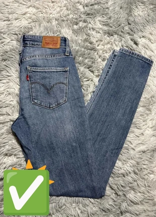 Jean Levi’s – Taille W24 L32 FR34– Femme, marque: Levi's, état: Très bon état, taille: W24 | FR 34, 8,00 €, 9,10 € Protection acheteurs incluse