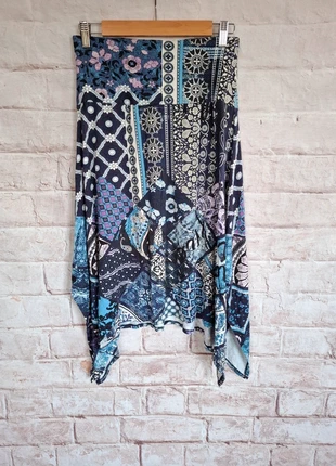 Desigual mujer falda asimétrica talla S azul multicolor, marca: Desigual, estado: Muito bom, tamanho: S / 36 / 8, €12.00, €13.30 inclui Proteção do Comprador Pro