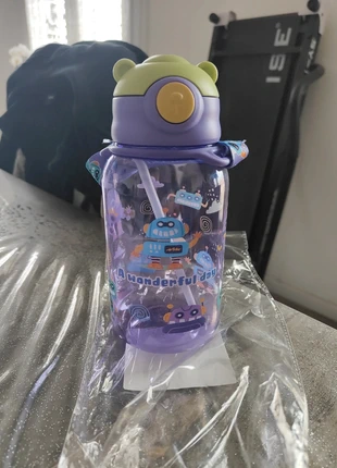 Gourde verseur portable, marke: Encore, zustand: Neu, mit Etikett, 8,00 €, 9,10 € inklusive Vinted-Käuferschutz