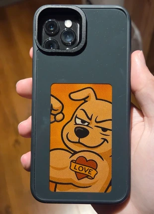 Magic phone case Iphone 13/14, merk: Case, staat: Heel goed, € 10,00, € 11,20 inclusief Kopersbescherming