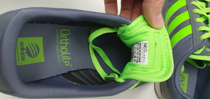 Adidas Neo (gris y verde) nuevas!! - Vinted
