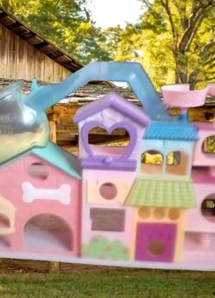 Maison pet shop très bon etat, marque: Littlest Pet Shop, état: Très bon état, taille: 4 ans / 104 cm, 4,50 €, 5,43 € Protection acheteurs (Pro) incluse