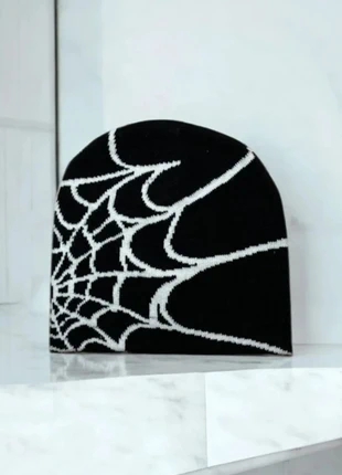 Bonnet toile d'araignée noir et blanc, marque: YKK, état: Neuf sans étiquette, taille: Taille unique, 12,00 €, 13,30 € Protection acheteurs incluse