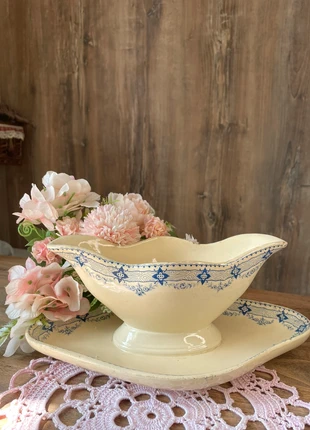 Saucière Terre de Fer Choisy le Roi, marque: Terre De Fer, état: Satisfaisant, 12,00 €, 13,30 € Protection acheteurs (Pro) incluse