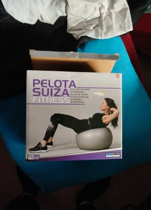 Lote pelota y esterilla pilates, marca: De, estado: Novo sem etiquetas, €15.00, €16.45 inclui Proteção do Comprador