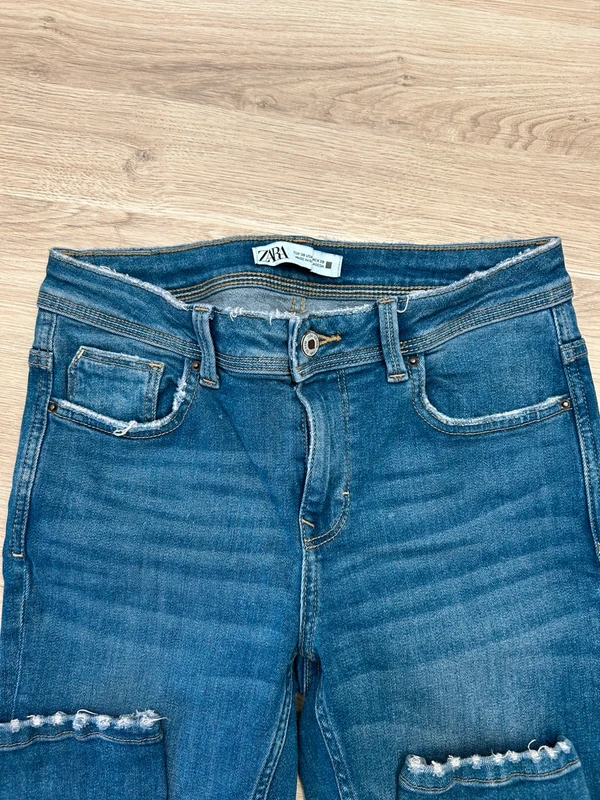 Jeans Zara taille 38 - photo numéro 4