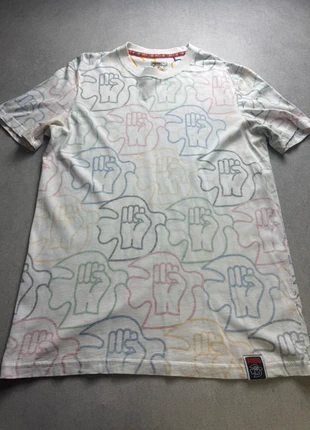 shirt imprimé crewneck Puma crème   – Taille M (Unisexe), marque: Puma, état: Très bon état, taille: M, 8,00 €, 9,10 € Protection acheteurs (Pro) incluse