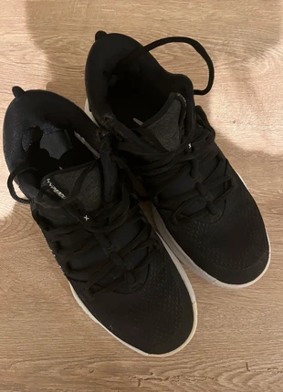 Nike hyperdunk maat 38, merk: Nike, staat: Heel goed, maat: 38, € 45,00, € 47,95 inclusief Kopersbescherming